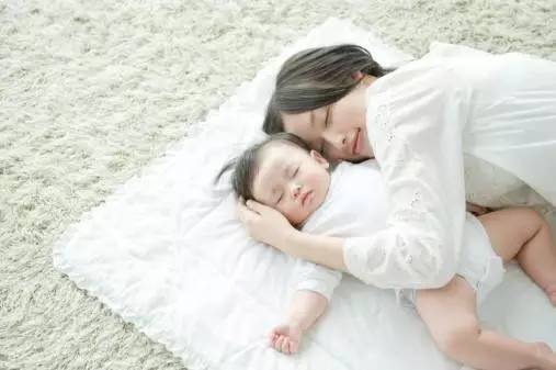 0——1岁宝宝睡觉需注意的事项（必看）