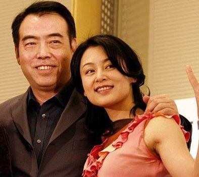 中国著名导演与他的美艳女人们
