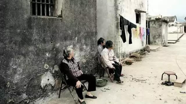 行走中国：农村，孤独的守望