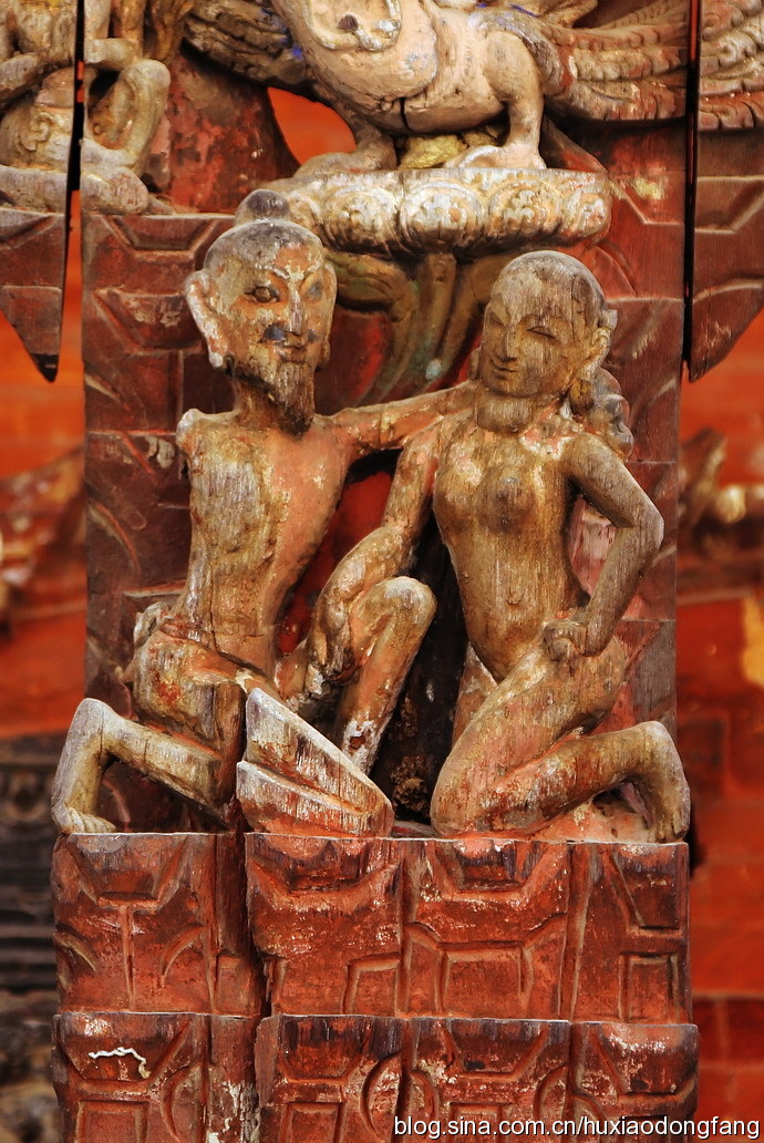 消失的帕坦古城，不朽的生殖崇拜木雕