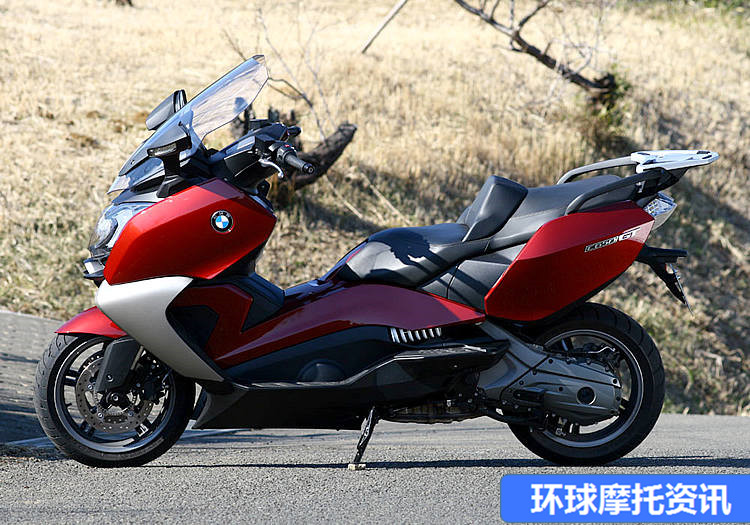游走都市的豪华宝马：C650GT摩托车