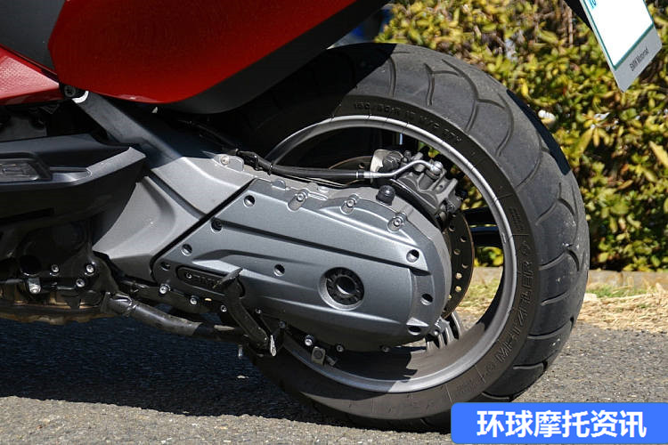 游走都市的豪华宝马：C650GT摩托车