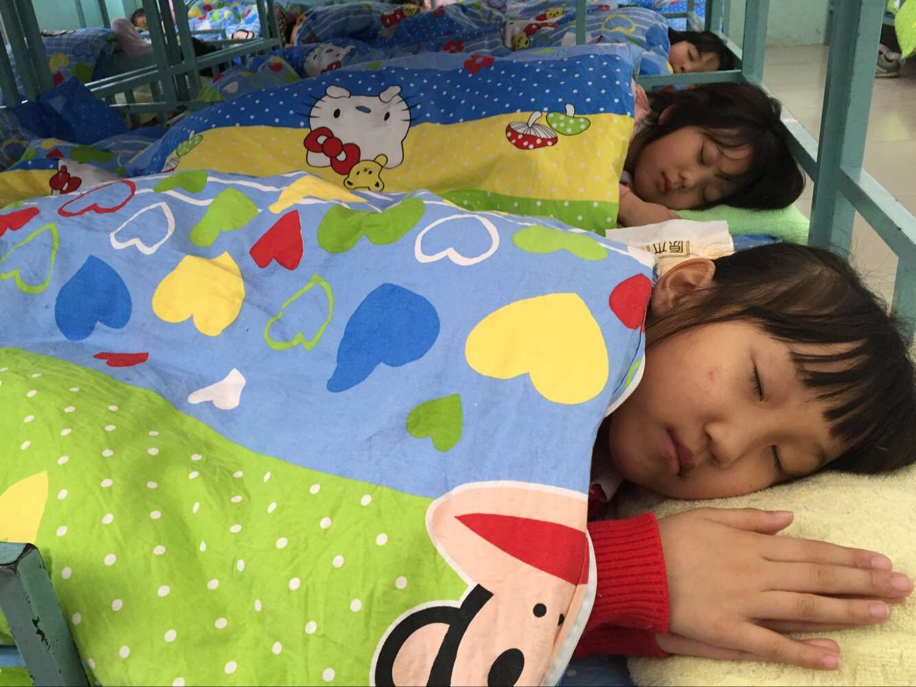 星海艺术学校“睡眠好，学习好”健康睡眠主题中队会活动