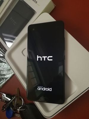 2299新买的HTC U Ultra来到，直播间拆箱