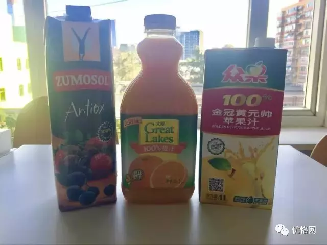 一口气喝12种果汁饮料，我们用胃酸和眼泪告诉你最好喝的是哪款！