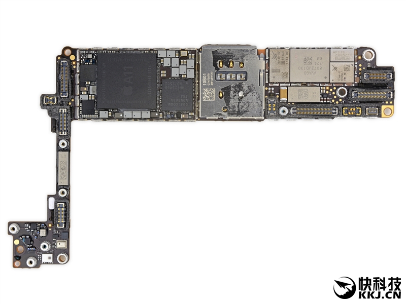 iPhone 8完全拆解：这年头还有别的2GB内存旗舰手机吗？