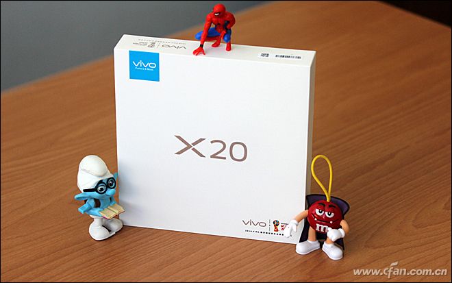 2998元的全面屏新秀到底值不值？vivo X20评测体验