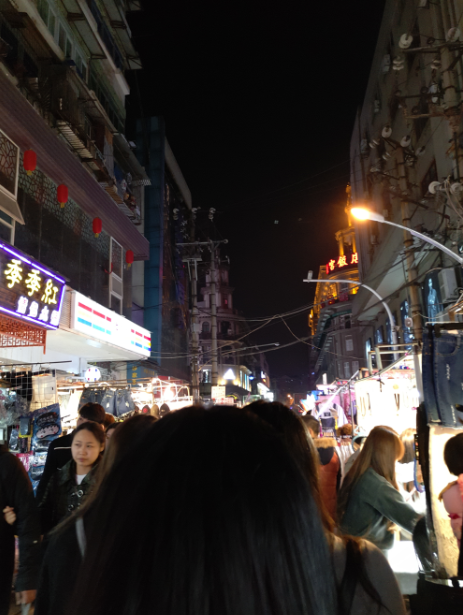 武汉夜市摊位真相在这里，摆摊攻略。