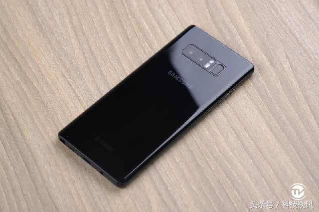 三星Galaxy Note8评测：骁龙835+曲面屏极致旗舰