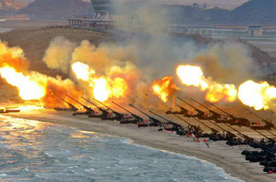 金正恩观看远程炮兵火力演习 称将先发制人打击首尔