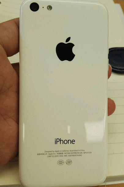 网民出售iPhone5c，尽管品相绝品，可是价钱高的太吓人！