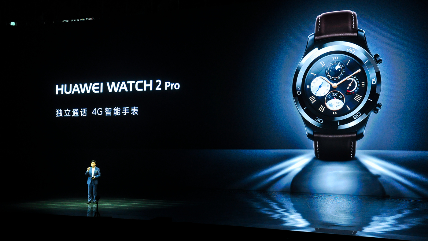 华为公司Mate 10新品发布会回望，8999元玛莎拉蒂、VR、腕表和高科技！