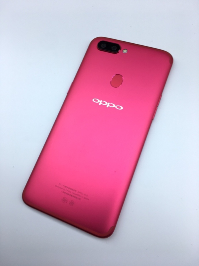 惊艳星幕全面屏手机！OPPO R11s公布：2000万智选双摄像头 最大3699元