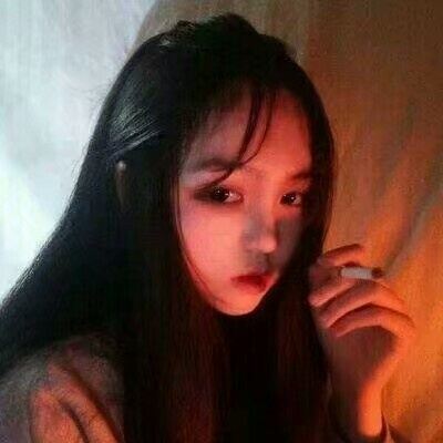 吸烟风格头像 帅气的吸烟头像