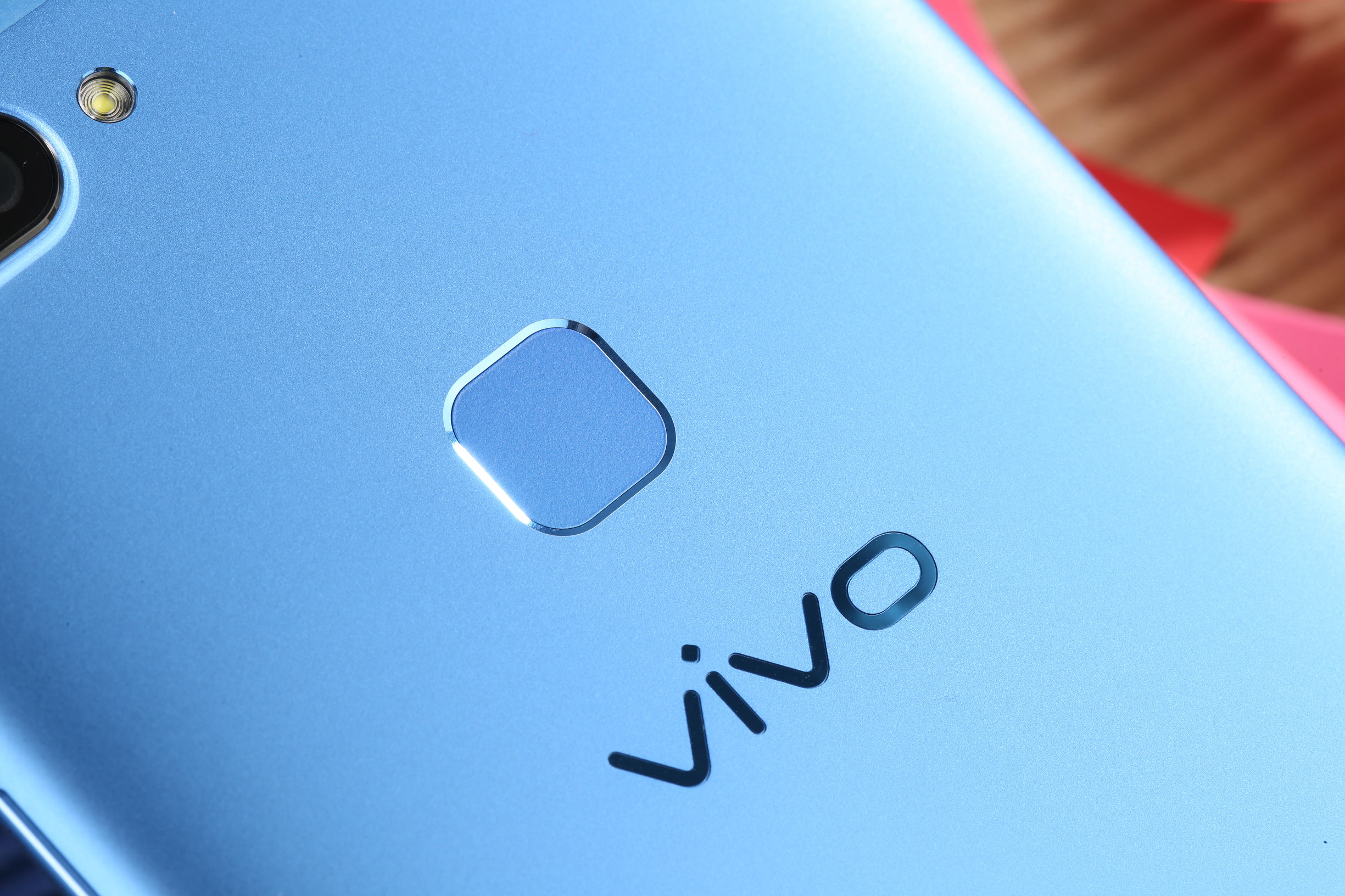 长相爆满！vivo X20 vivo蓝版拆箱，双十一有抢货的原因啦！