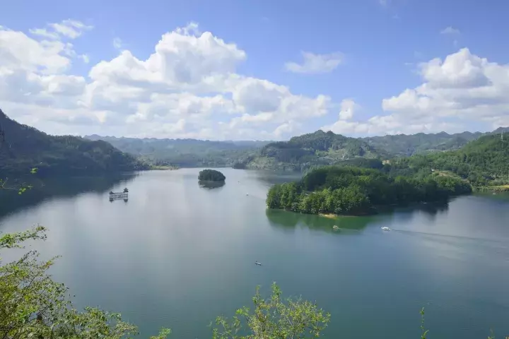 重庆所有的5A级和4A级景区都在这里了，走，一个个玩遍！