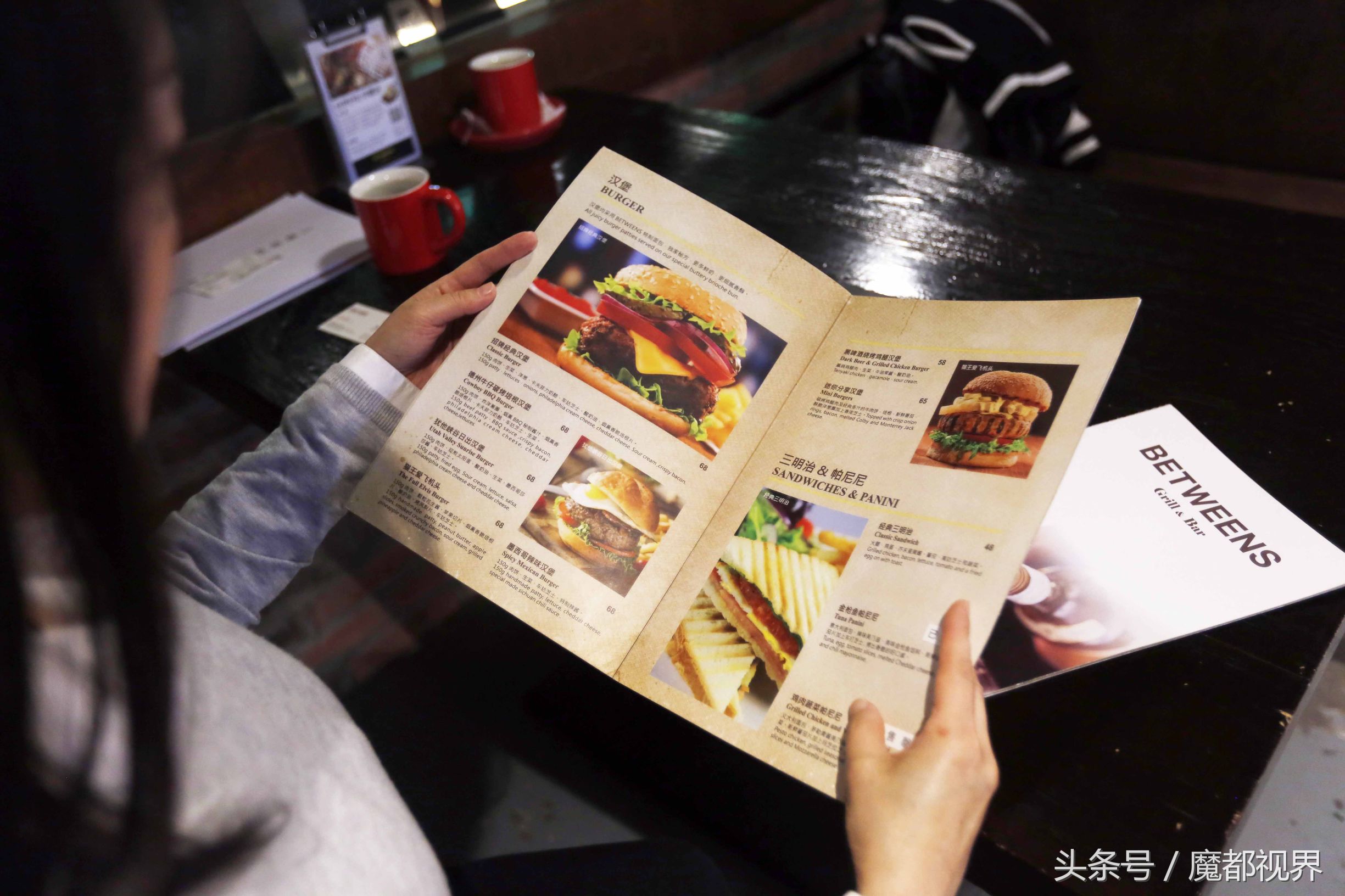 去“数码城”吃火山岩石烤牛排 上海百脑汇成徐家汇美食担当