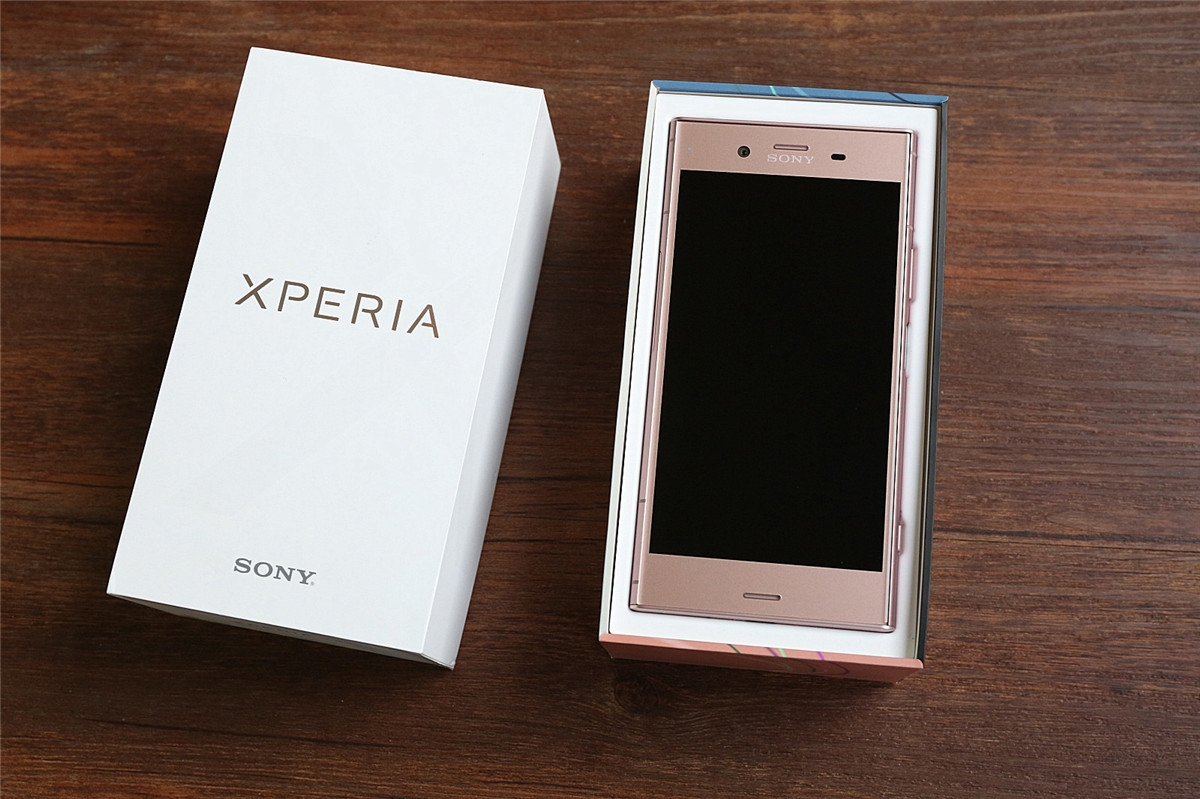 独家最强摄像头 索尼Xperia XZ1评测：依旧索尼味