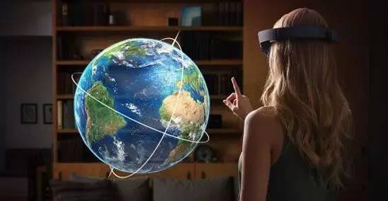 VR 设备大行其道，但谷歌更看好 AR 的未来