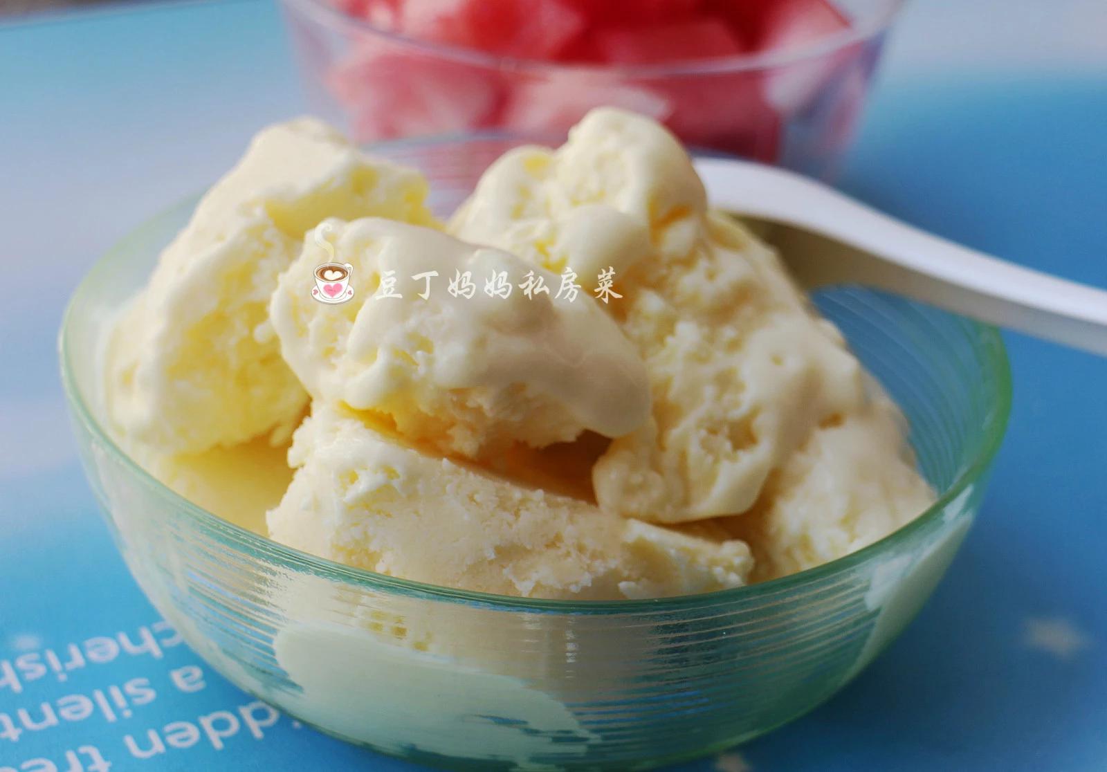 自制冰淇淋——浓浓的奶香味，自制更放心，这个夏天不能错过