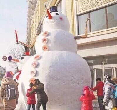 广州全城进入“堆雪人”模式！然而都是mini版的