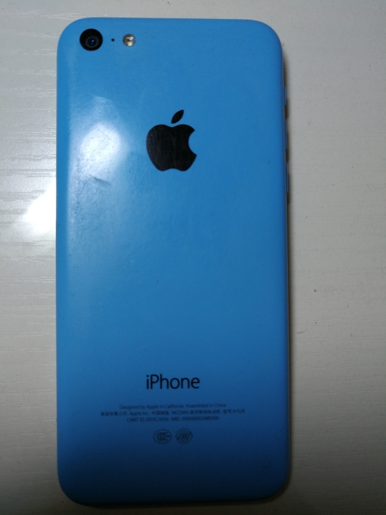 二百块入的中国发行iPhone 5c，大伙儿感觉值吗？