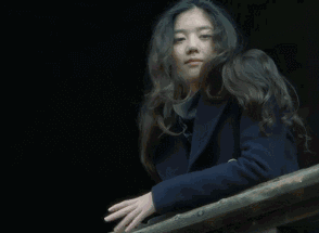 苹果广告女主角99年萌妹李凯馨，神似汤唯颜值逆天！