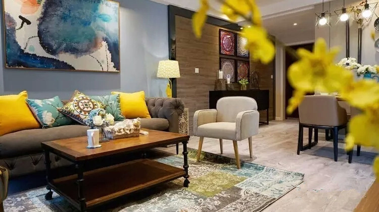 充满色彩线条与艺术感！广州120平美式三居室