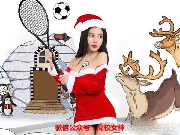 中国乳神樊玲化身足球宝贝，胸夹手机一举成名。