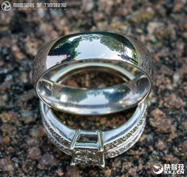 独一无二！摄影师拍“戒指上的婚礼”：美哭了