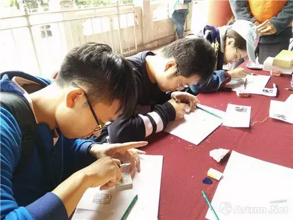 盘点2017年艺术品市场十大现象