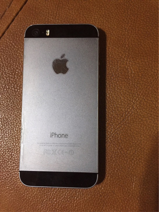 五百块的下手一代机皇iPhone 5s，现如今还能用吗？