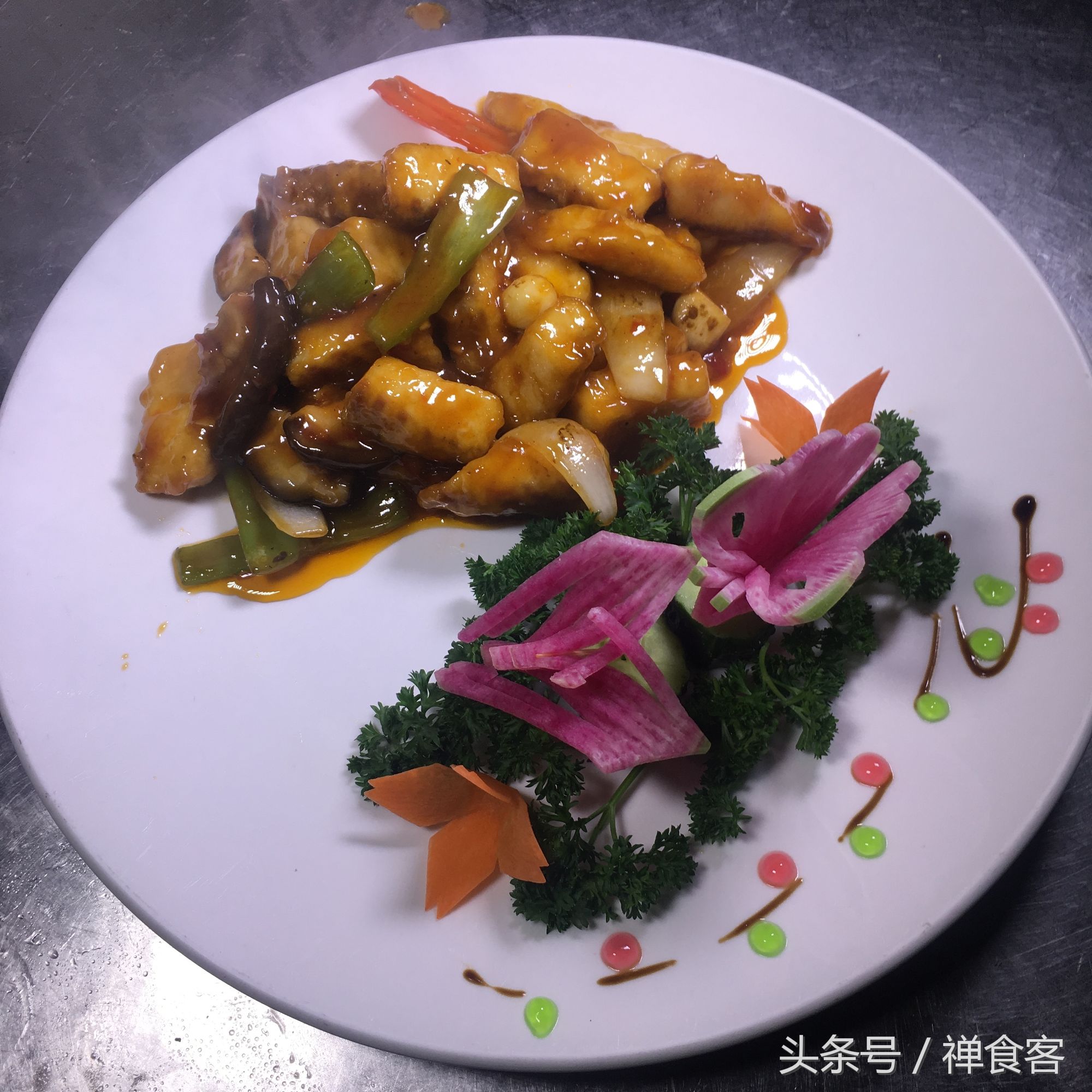 舌尖上的美食~娲皇膳食坊《鲟鱼宴》