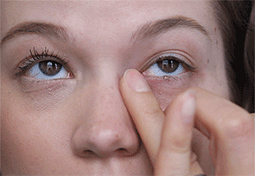 整容级化妆术，造型师MC教你如何去眼袋黑眼圈