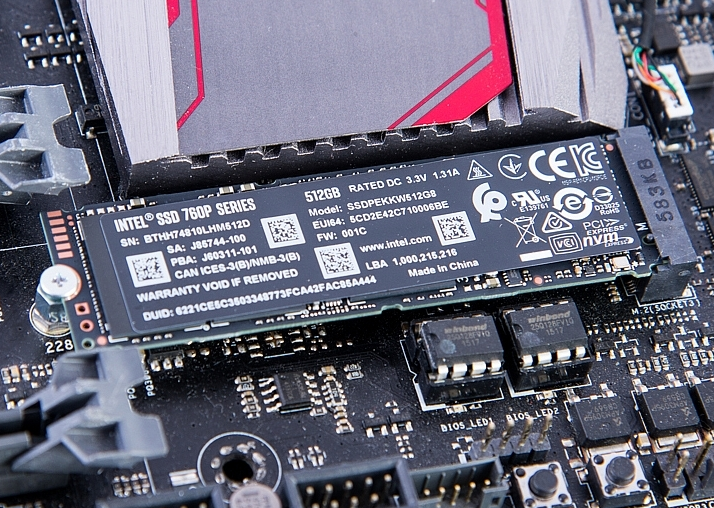 光一般的速度：3200MB/s高速传输！英特尔SSD 760P固态硬盘实测！