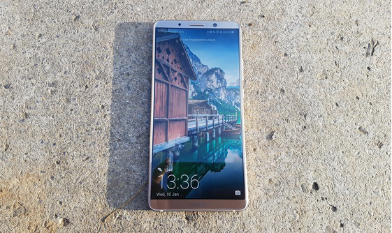 HUAWEI Mate 10 Pro 评测：硬件配置良知手机软件自主创新