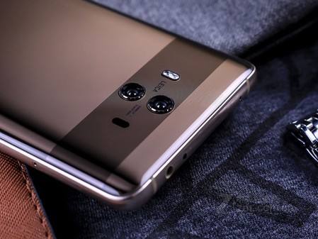 华为公司Mate10Pro价钱再一次更新，mate10当仁不让