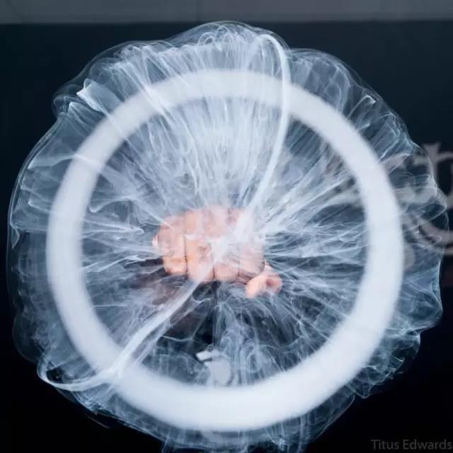 抽烟怎么吐烟圈吐的烟是散的就是假抽