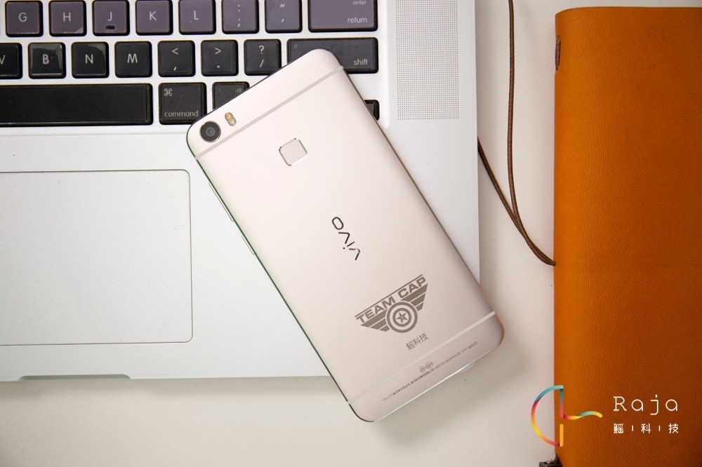 剛柔并濟 頂尖規范，vivo Xplay5專業版手機游戲特性感受