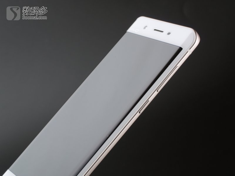 vivo Xplay5S 智能手機 圖集 [Soomal]