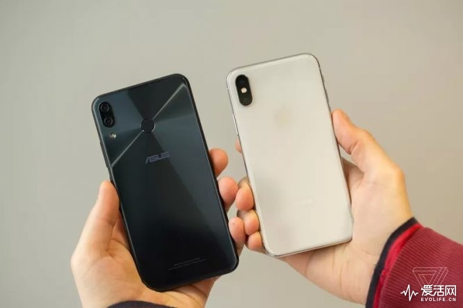 MWC2018｜神似iPhone X asusZenfone 5配备封顶还会继续智能化CPU超频