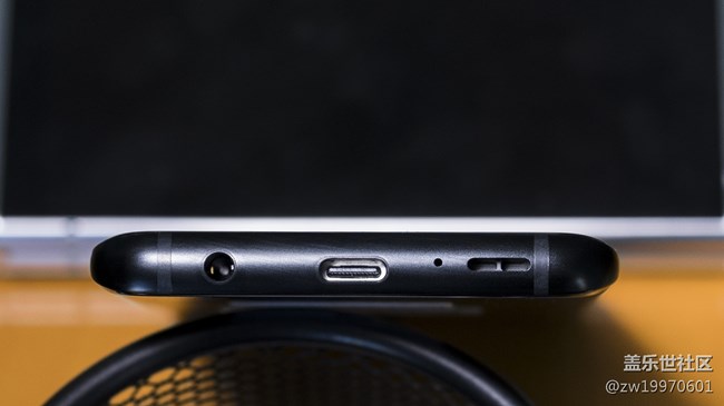 全球首发三星盖乐世 S9详细评测