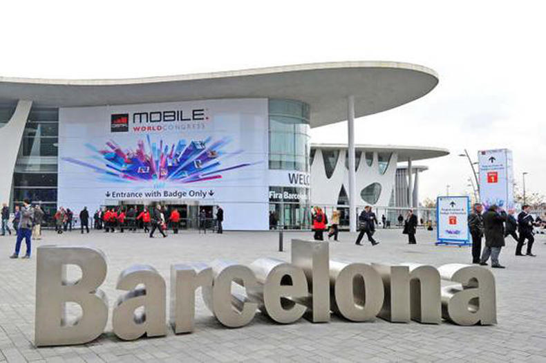 MWC2018诺基亚滑盖手机上天下无敌