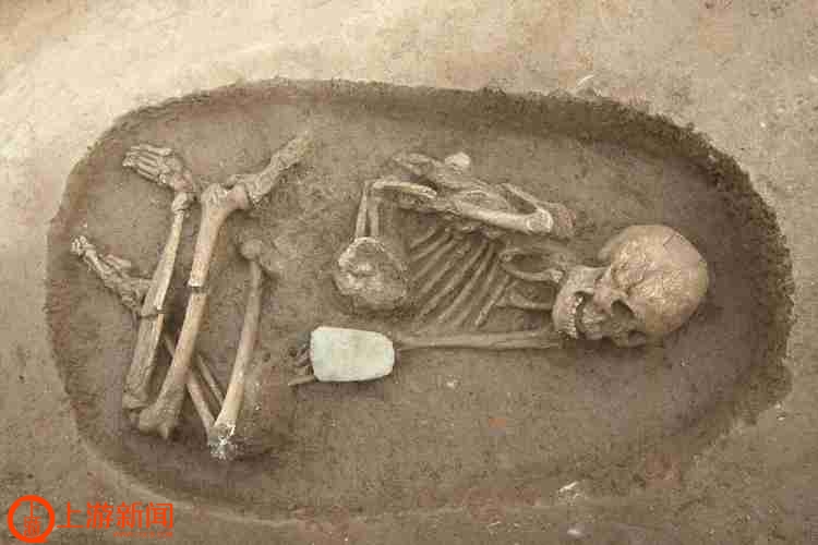 重庆十大考古发现:重庆人爱美，五六千年前就在做装饰品