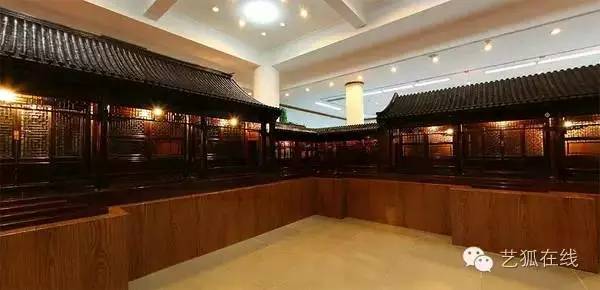 唐僧迟重瑞和陈丽华开了个中国紫檀博物馆