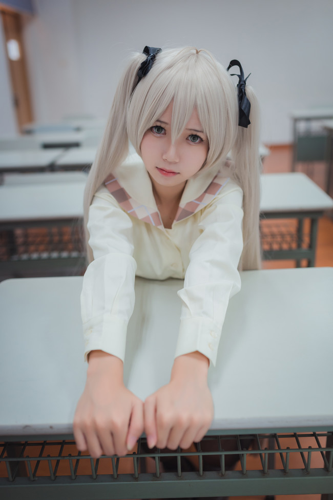 Cosplay之黑丝穹妹校服装