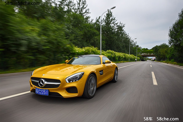 超跑也玩性价比？试驾梅赛德斯-AMG GT S