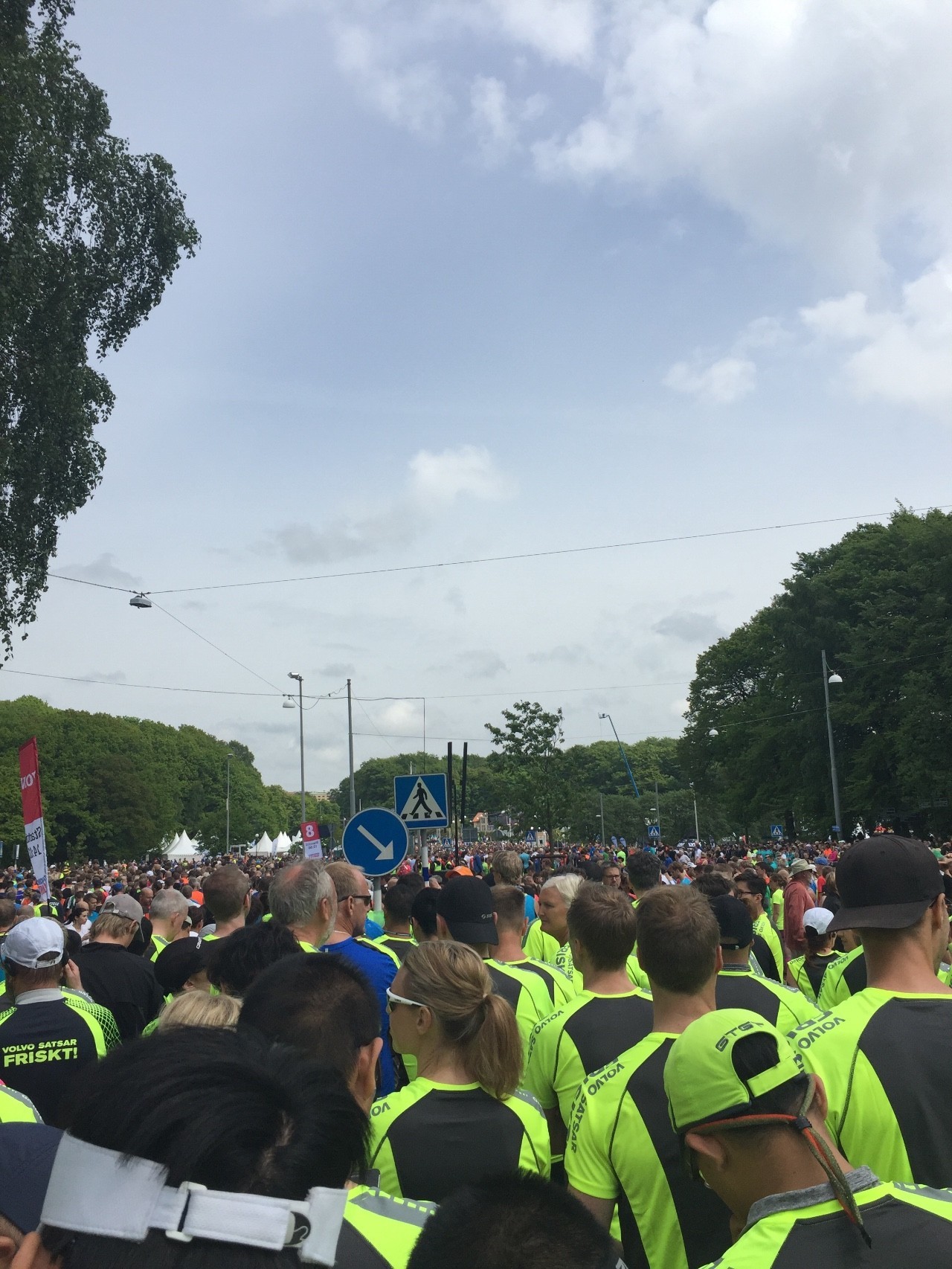 世界最窄赛道、最大规模的哥德堡半程马拉松，我们跑完了