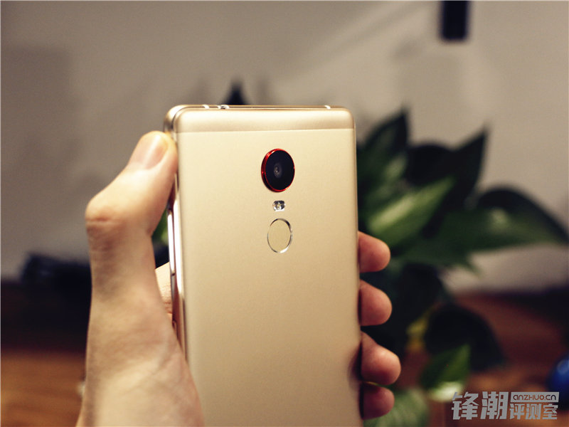 6英寸大屏单反：nubia Z11 Max上手评测