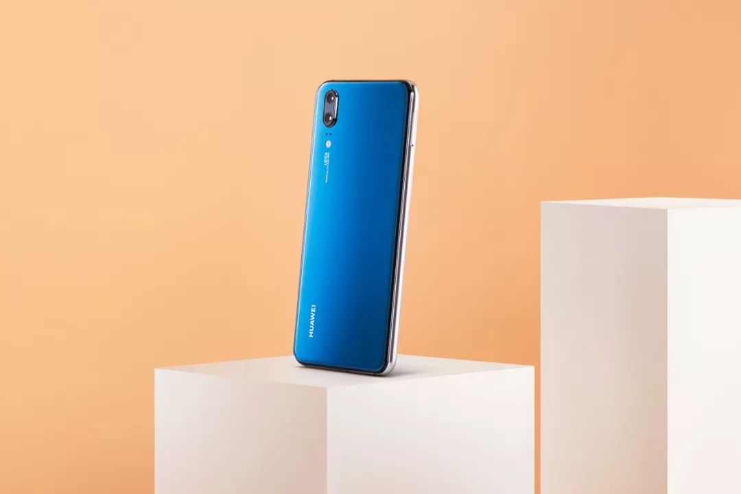 高新科技与造型艺术，HUAWEI P20系列产品中国发行版拆箱感受